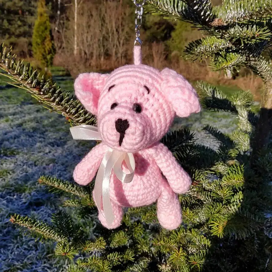 Heegeldatud mänguasi või kotikaunistus koerake ROOSA